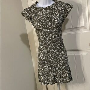 Olive Green Floral Ruffle-Sleeve Mini Dress